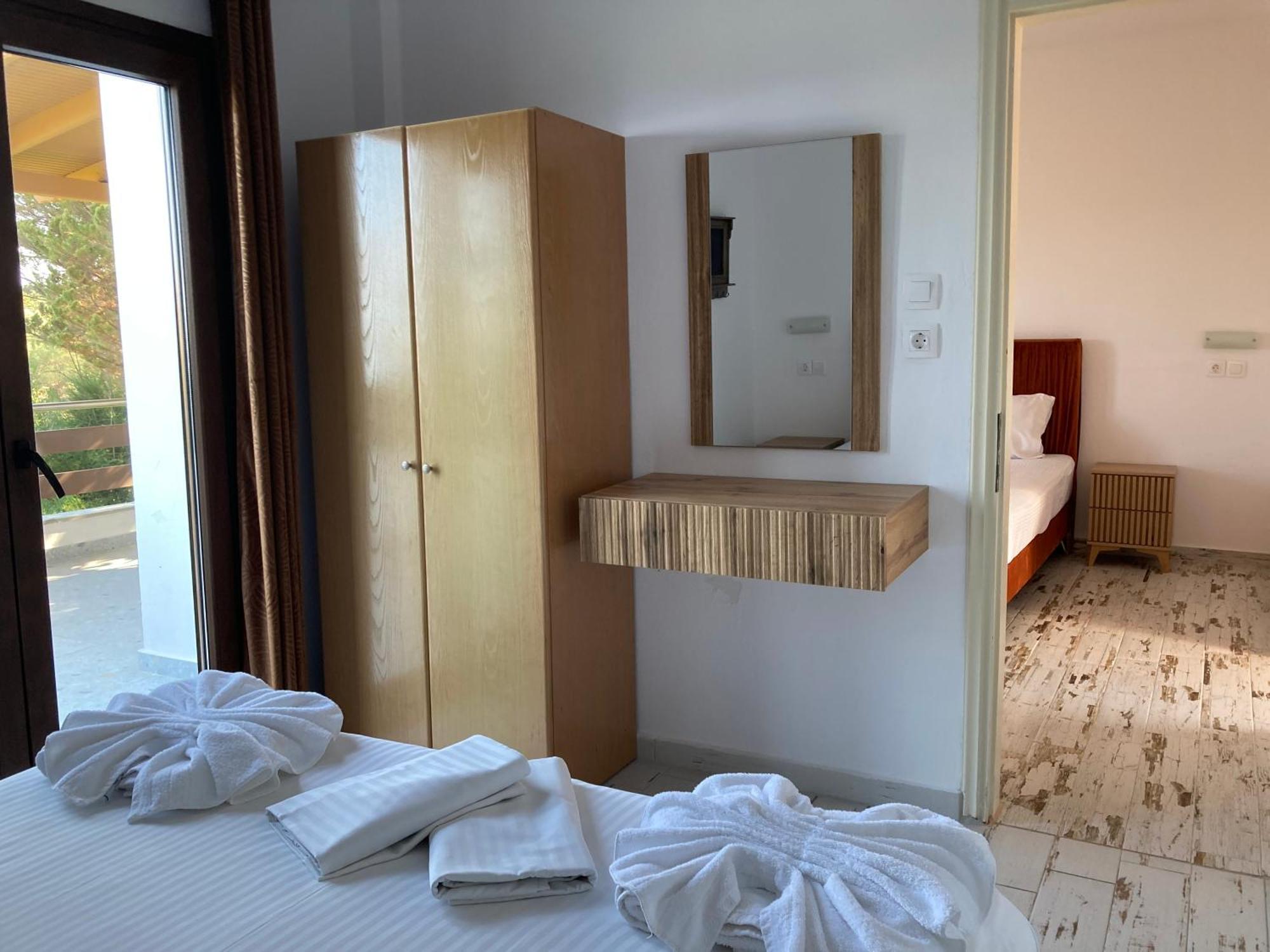 Marianna Sea View Afitosアパートメント エクステリア 写真